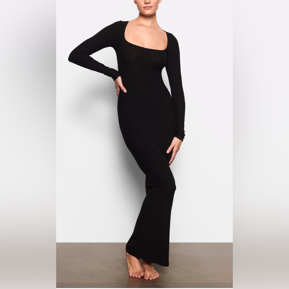Skims soft Lounge Black Long Sleeve Dress Size